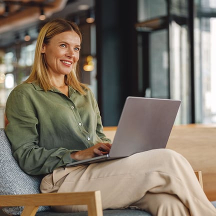 IT consultant working in an office environment